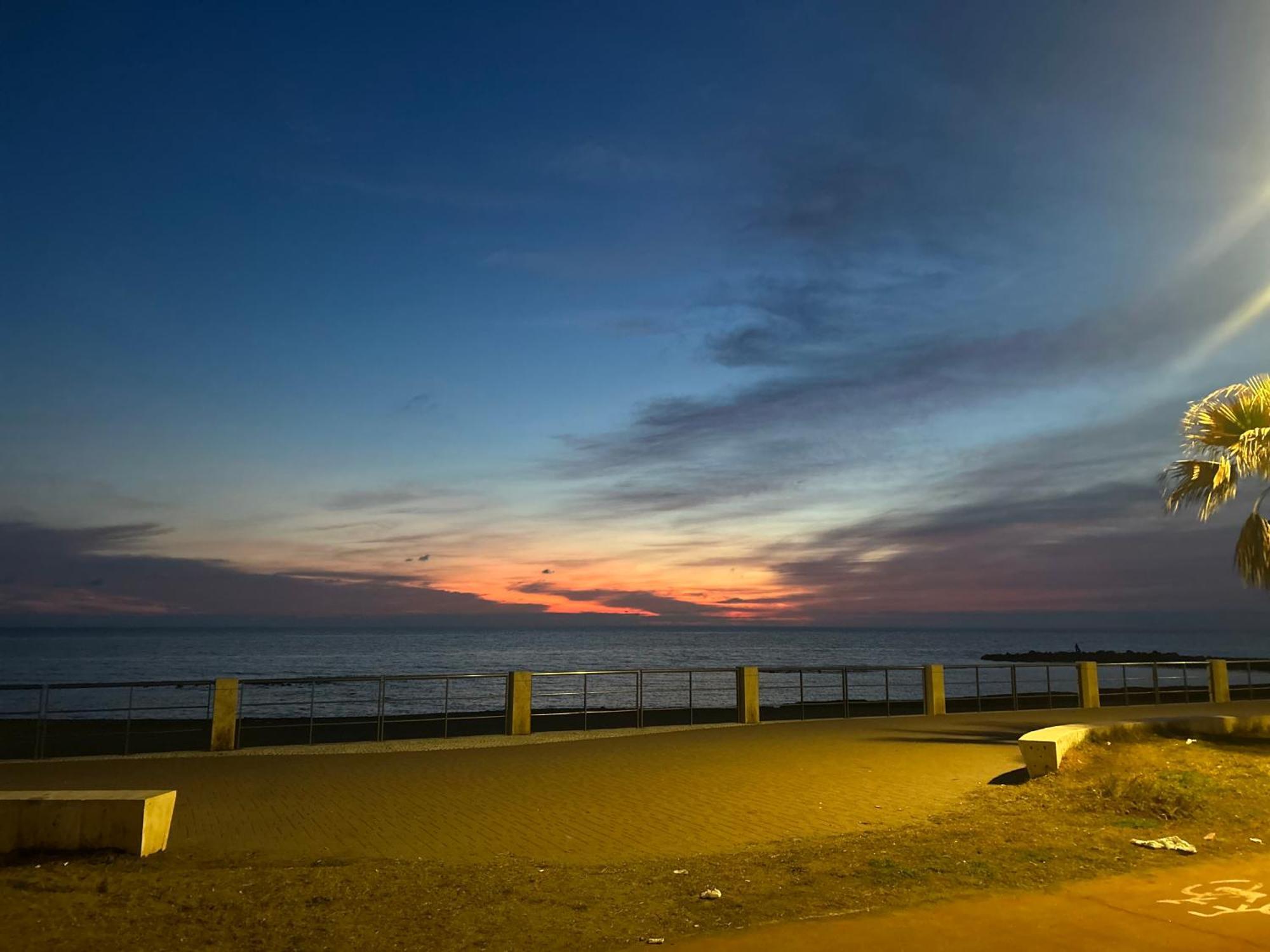Hotel La Regina Lido di Ostia Zewnętrze zdjęcie